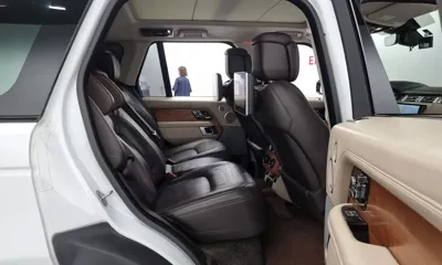 Land Rover Range Rover 2018, 56142 км, за 45589.69 USD - фото 12