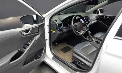 Hyundai Ioniq 2016, 195716 км, за 3893.91 USD - фото 11
