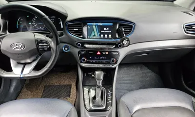 Hyundai Ioniq 2016, 195716 км, за 3893.91 USD - фото 14