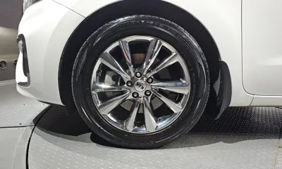 Kia Canival 2019, 113585 км, за 7680.19 USD