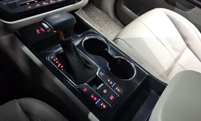 Kia Canival 2019, 113585 км, за 7680.19 USD - фото 9