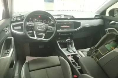 Audi Q3 2023, 36000 км, за 28525 USD - фото 18