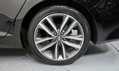 Kia K5 2014, 114174 км, за 4823.26 USD