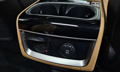 Kia Canival 2023, 65228 км, за 18845.47 USD - фото 34