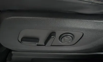 Kia Canival 2023, 65228 км, за 18845.47 USD - фото 41