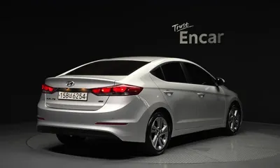 Hyundai Avante 2017, 70786 км, за 5513.98 USD