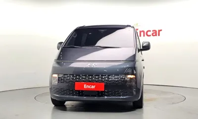 Hyundai Staria 2022, 90685 км, за 13213.92 USD