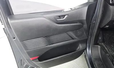 Hyundai Staria 2022, 90685 км, за 13213.92 USD - фото 24
