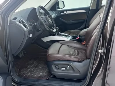 Audi Q5 2015, 140000 км, за 7200.89 USD
