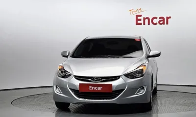Hyundai Avante 2014, 60940 км, за 3693.43 USD