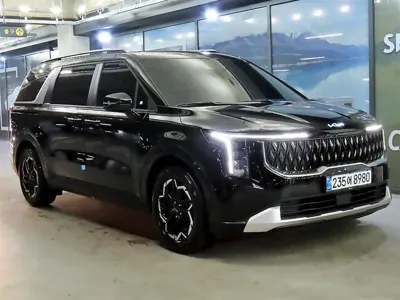 Kia Canival · 2026 год