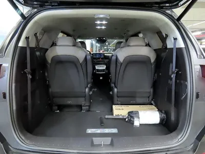 Kia Canival 2026, 2271 км, за 22318.5 USD - фото 6