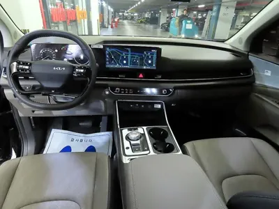 Kia Canival 2026, 2271 км, за 22318.5 USD - фото 7