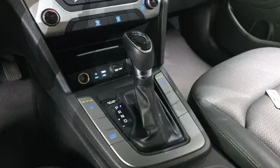 Hyundai Avante 2018, 105484 км, за 5901.27 USD - фото 9