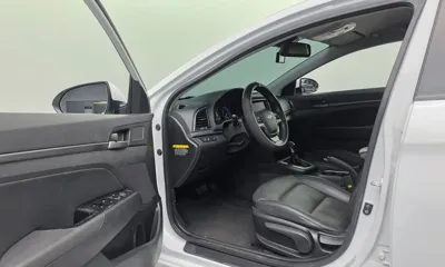 Hyundai Avante 2018, 105484 км, за 5901.27 USD - фото 11