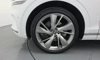 Genesis GV70 2021, 42941 км, за 24615.99 USD