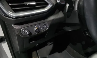 ChevroletGMDaewoo Trailblazer 2021, 33990 км, за 11290.53 USD - фото 17