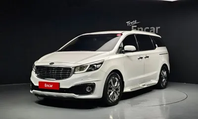 Kia Canival · 2018 год