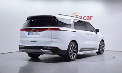 Kia Canival 2022, 51668 км, за 22398.41 USD