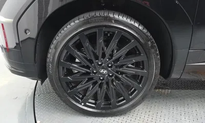 Hyundai Santafe 2025, 9785 км, за 24749.2 USD