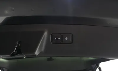 Hyundai Santafe 2025, 9785 км, за 24749.2 USD - фото 20