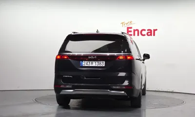 Kia Canival 2023, 88244 км, за 17178.72 USD