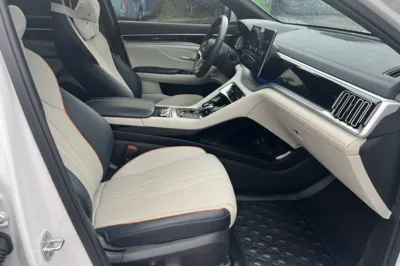BYD Song PLUS New Energy 2021, 37800 км, за 13793 USD - фото 28