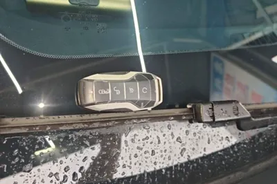 BYD Song PLUS New Energy 2021, 37800 км, за 13793 USD - фото 32