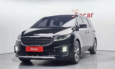 Kia Canival · 2020 год
