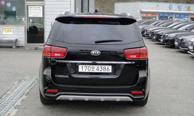 Kia Canival 2020, 116286 км, за 11039.14 USD