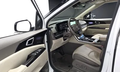 Kia Canival 2023, 46962 км, за 21076.97 USD - фото 11