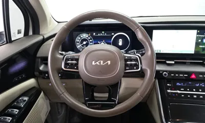 Kia Canival 2023, 46962 км, за 21076.97 USD - фото 13