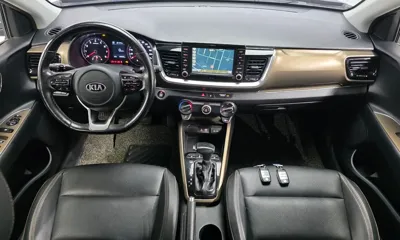 Kia Stonic 2018, 143098 км, за 6432.98 USD - фото 7