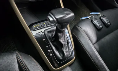 Kia Stonic 2018, 143098 км, за 6432.98 USD - фото 9