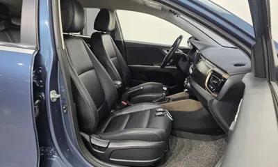 Kia Stonic 2018, 143098 км, за 6432.98 USD - фото 11
