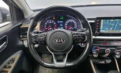 Kia Stonic 2018, 143098 км, за 6432.98 USD - фото 13