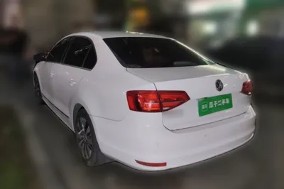 Volkswagen Sagitar 2018, 101700 км, за 6332 USD