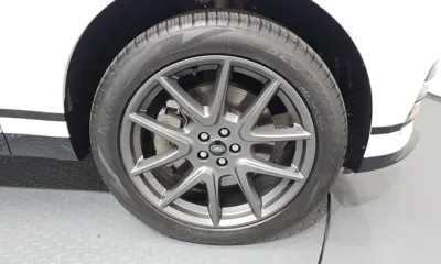 Land Rover Range Rover Velar 2022, 35912 км, за 40728.44 USD