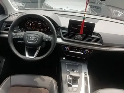 Audi Q5L 2019, 63700 км, за 18966.67 USD - фото 10