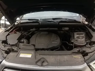 Audi Q5L 2019, 63700 км, за 18966.67 USD - фото 20