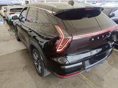 Geely Boyue L 2026, 2100 км, за 13463.54 USD