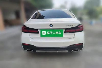 BMW 5 Series 2022, 25299 км, за 37316 USD