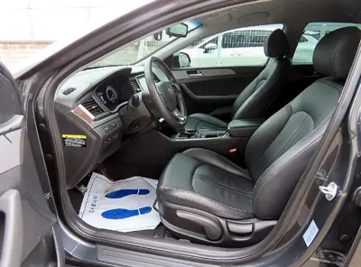 Hyundai Sonata 2018, 110578 км, за 4228.02 USD