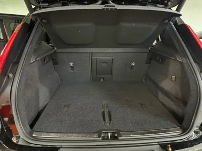 Volvo XC40 2019, 118465 км, за 14403.7 USD - фото 6