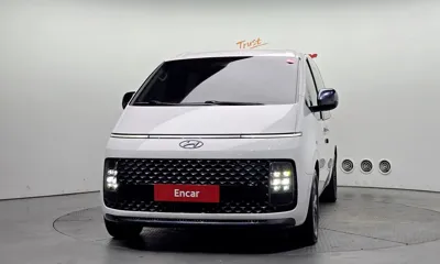 Hyundai Staria 2022, 53240 км, за 19627.15 USD