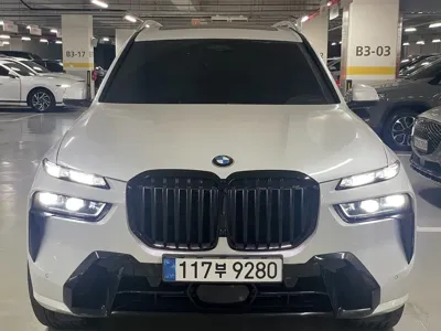 BMW X7 2025, 7560 км, за 77195.75 USD