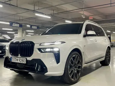 BMW X7 2025, 7560 км, за 77195.75 USD