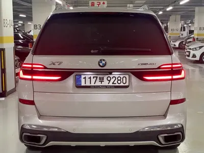 BMW X7 2025, 7560 км, за 77195.75 USD