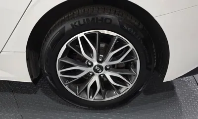 Kia K5 2021, 145555 км, за 7729.31 USD - фото 21