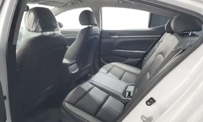 Hyundai Avante 2018, 40673 км, за 8595.43 USD - фото 19